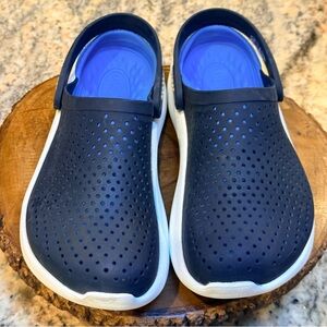 CROCS LiteRide Blue Comfort Footwear.Women-8/ Men’s size 6